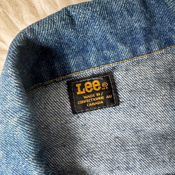VTG Lee Riders Women's Denim Trucker Jacket Size: M - Picture 11 of 11